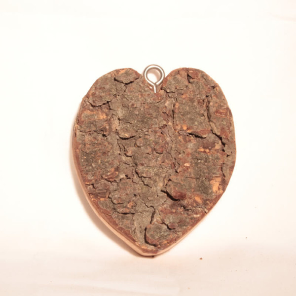 Cuore di legno massello con corteccia ed occhiello